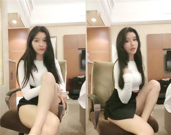 新来的姐 妹 花 诱 惑小 秀全 程 露 脸 跟 狼 友互 动撩 骚 漏 出 坚 挺 的大 奶 子自 慰骚 逼呻 吟精 彩刺 激不要错过秒 硬